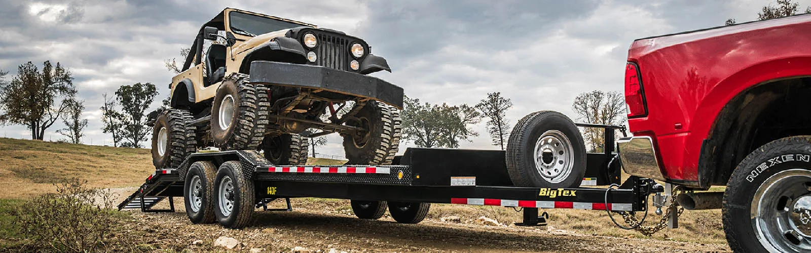 Trax & Trailers About Us Trax & Trailers About Us